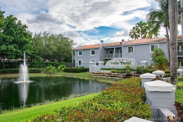 4744 NW 114th Ave Unit 201