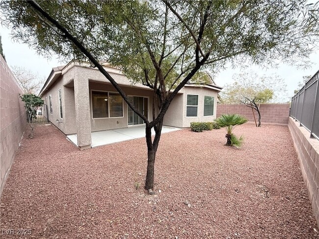 Photo - 2600 Bechamel Pl