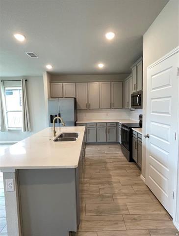 3226 Sioux Trl