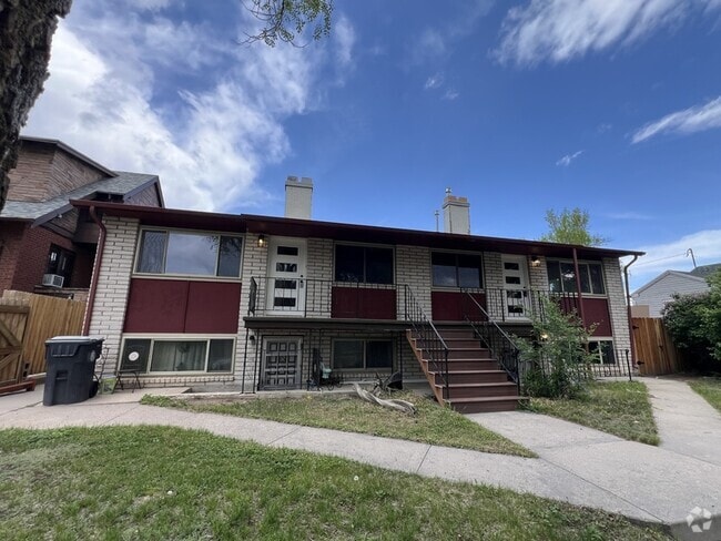 Building Photo - 312 E 27th St Rental