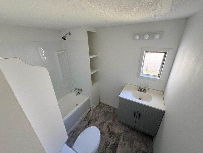 Photo - 2545 Park Dr