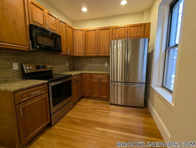 Photo - 184 St Paul St Unit 1