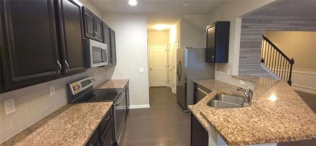 Photo - 107 Greenfield Dr