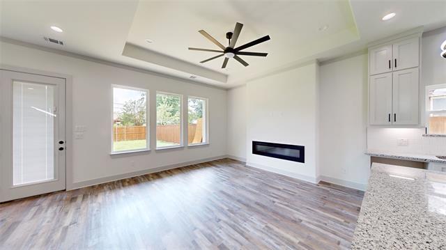 Photo - 7215 Thurston Dr