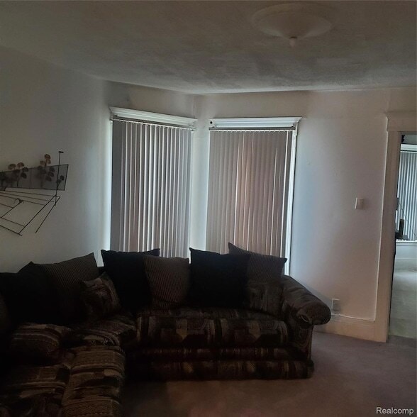 Photo - 1260 Fischer St