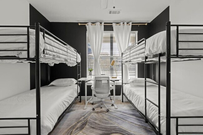 Photo - 5250 Town and Country Blvd Unit ID1363542P