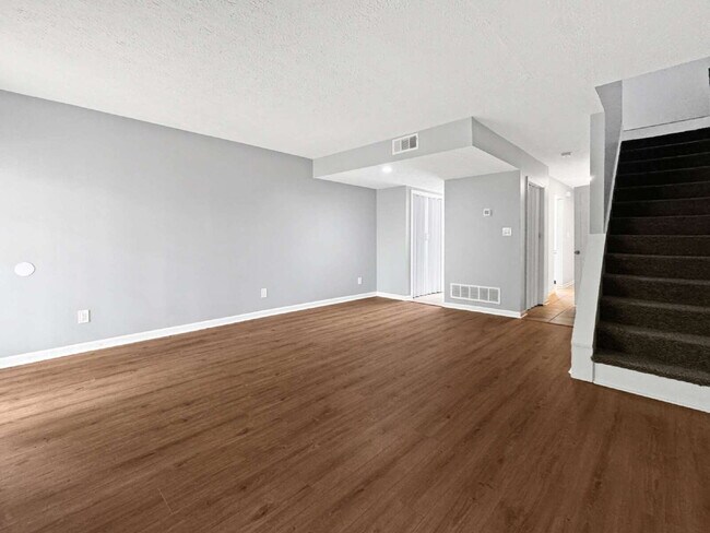 Photo - Recently Renovated Condo in Lake Lanier Community Unit D