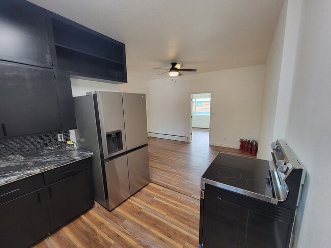 Photo - 1461 Laurene St Unit 2