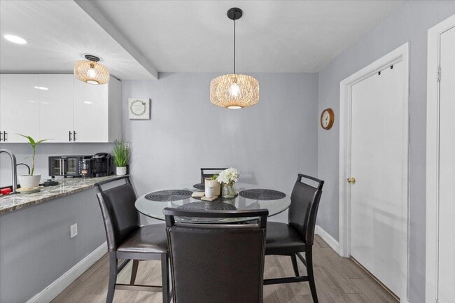 Photo - 2704 27th Way