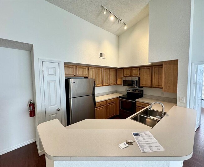 Photo - 13028 Plantation Park Cir Unit 1226