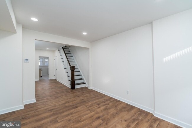 Photo - 116 S Durham St