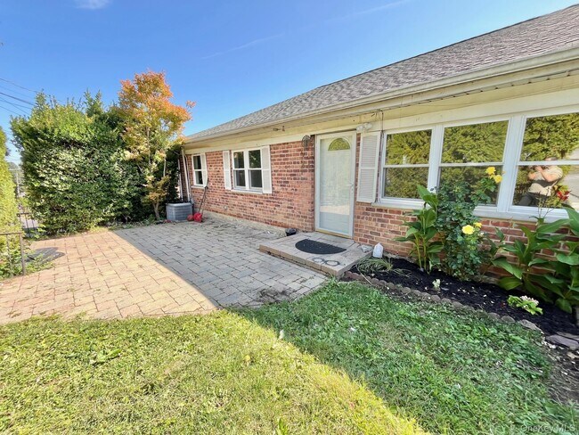 Photo - 64 Hillside Ave Unit 1