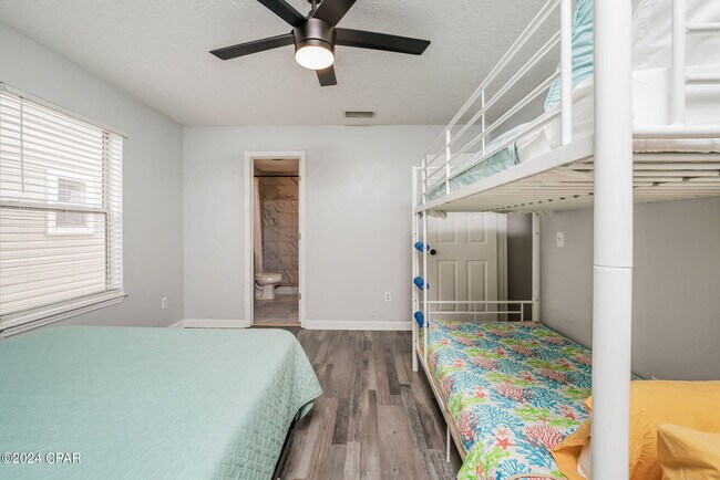 Photo - 188 White Cap Wy