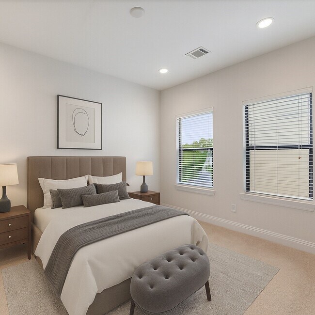 Photo - 1525 Johnson St