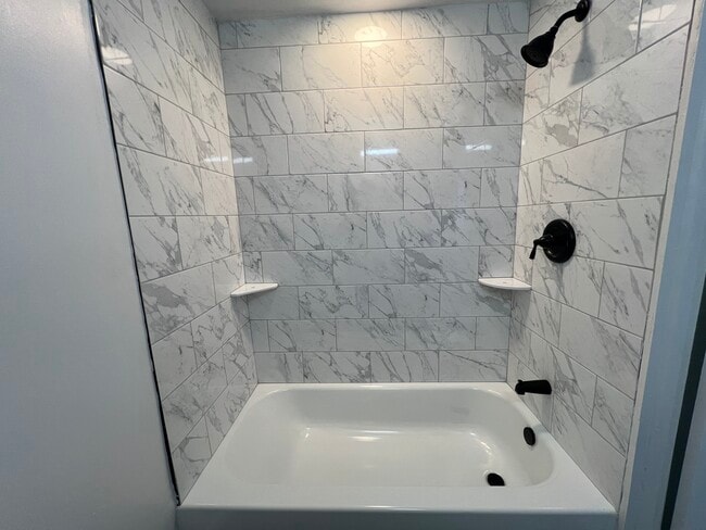 Photo - 112 W 21st St