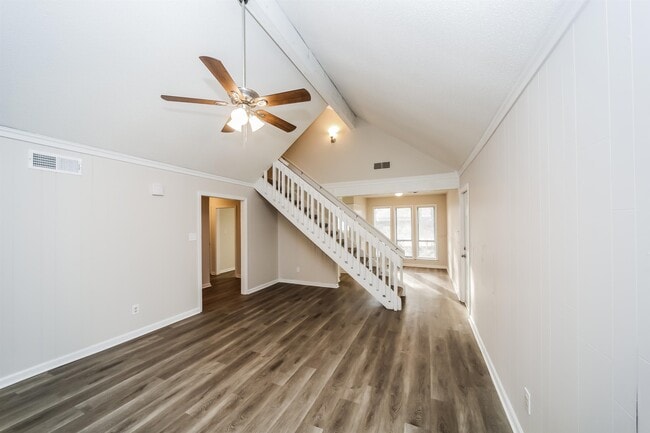 Photo - 3453 Cloudland Dr