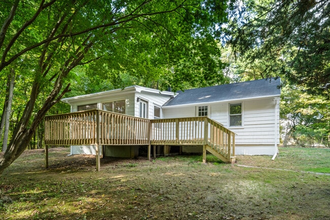 Photo - 316 Jinny Hill Rd