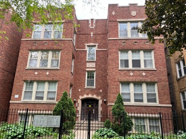 Building Photo - 5033 N Springfield Ave Unit 1N Rental