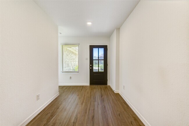 20926 Zuccala Dr