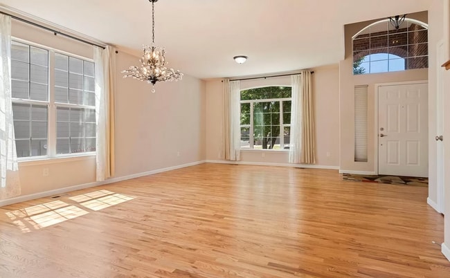 Photo - Huge room in a large shared home, private ... Unit 1