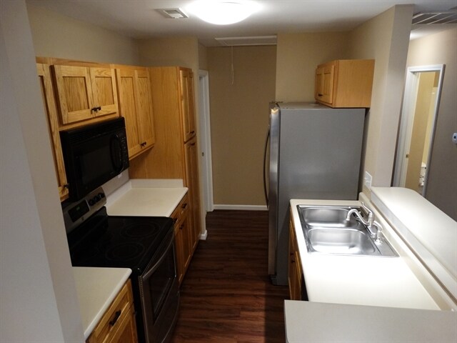 Photo - 306 Cedarcroft Dr