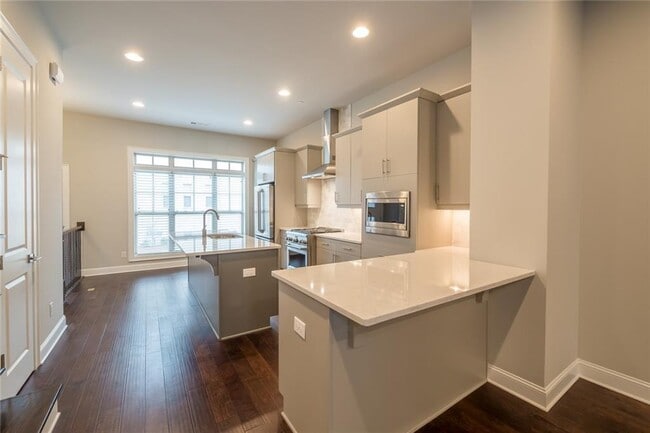 Photo - 4216 Deming Cir