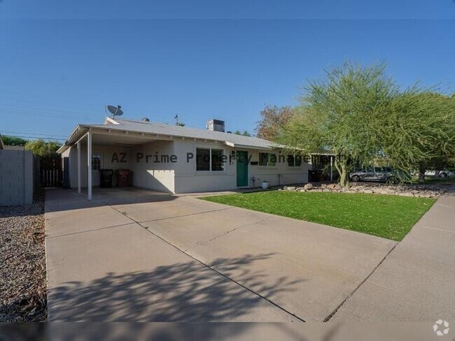 Building Photo - 7828 E Culver St Rental
