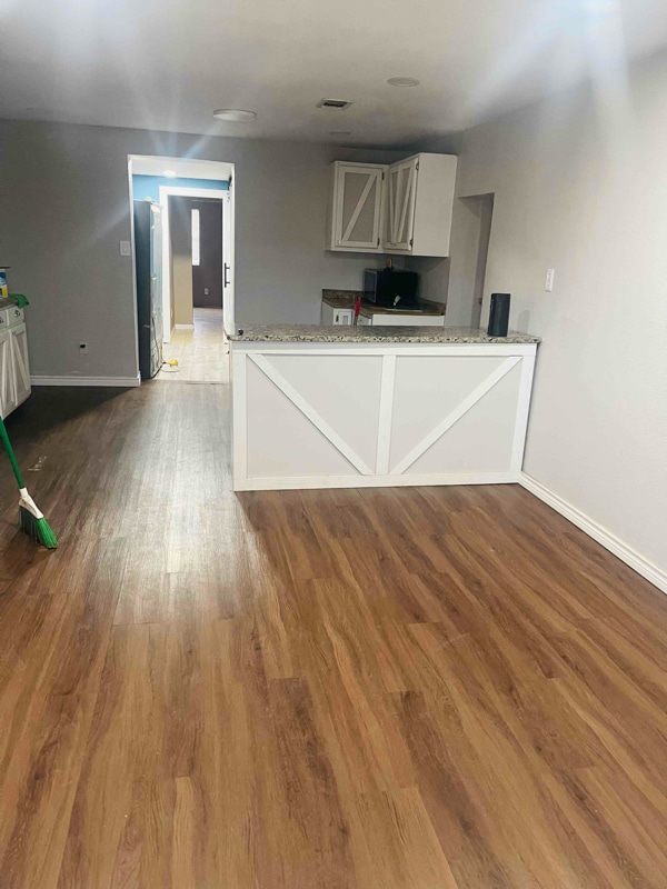 Photo - 1416 Vickers Ave