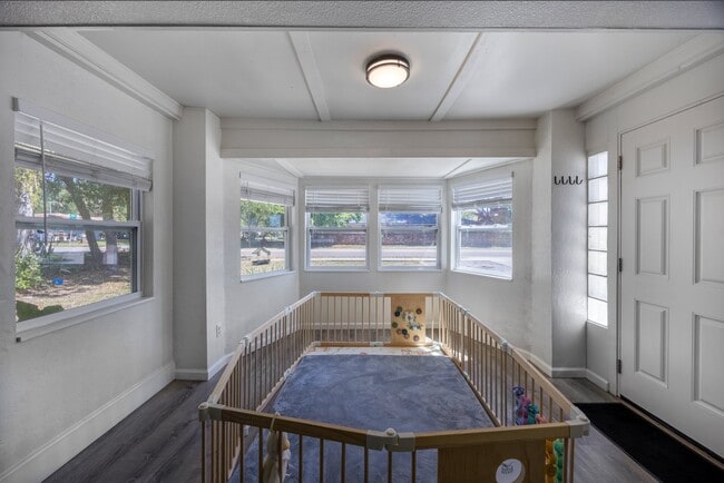 Photo - 1316 S Bumby Ave