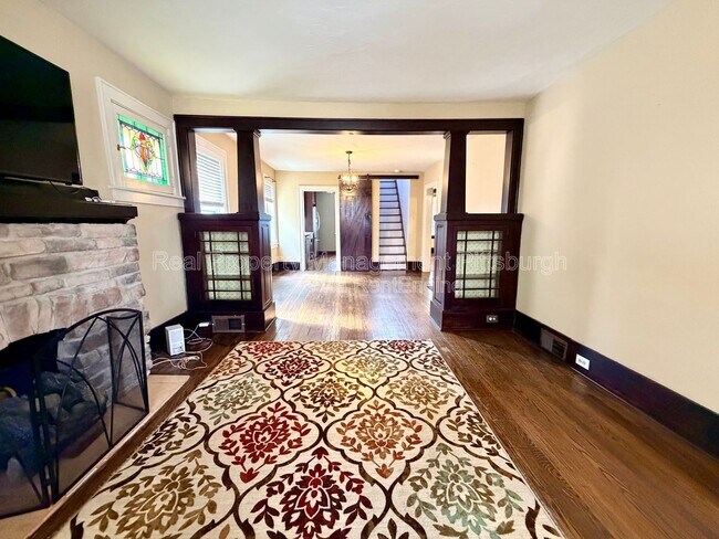 Photo - 1818 Kleber St