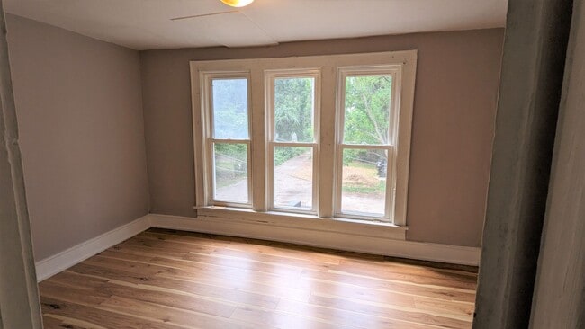 Photo - 121 E Holbrook Ave Unidad 3