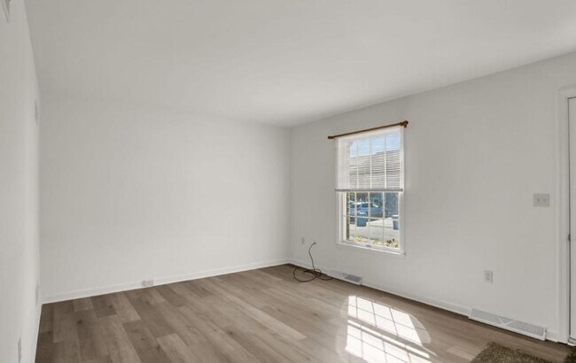 Photo - 653 Park Ridge Dr