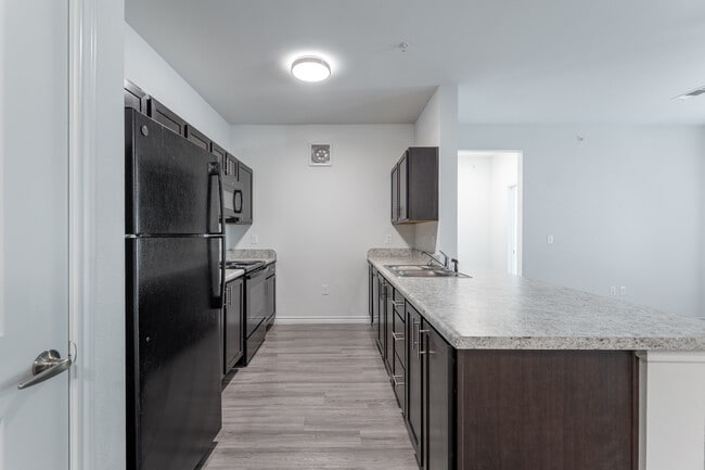 Photo - Sansom Bluff