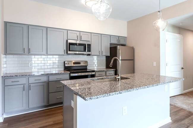 Building Photo - The Everett Gahanna Rental