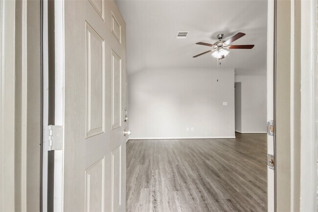 Photo - 3715 Arbor Trails Dr