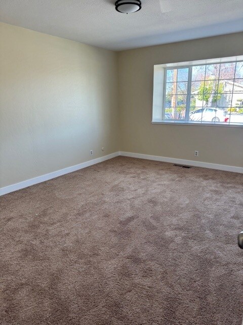 Photo - 5178 Westdale Dr Unit 1