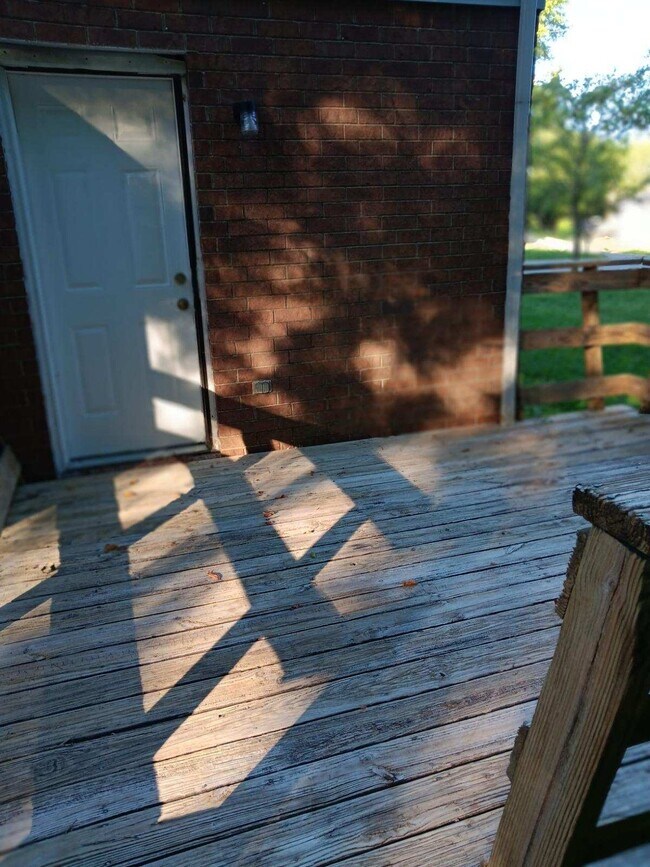 Photo - 113 Belgium Ct