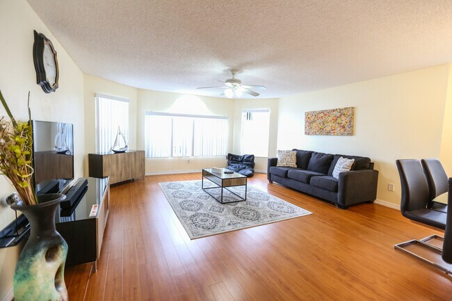 Photo - 2489 Sweetwater Club Cir Unit Sweetwater 81