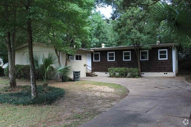 Building Photo - 1630 Atkamire Dr Rental