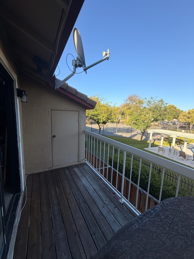 Photo - 3092 Peppermill Cir