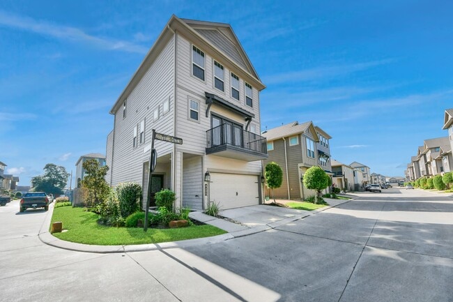 Photo - 8605 Hollyoaks Creek Ln