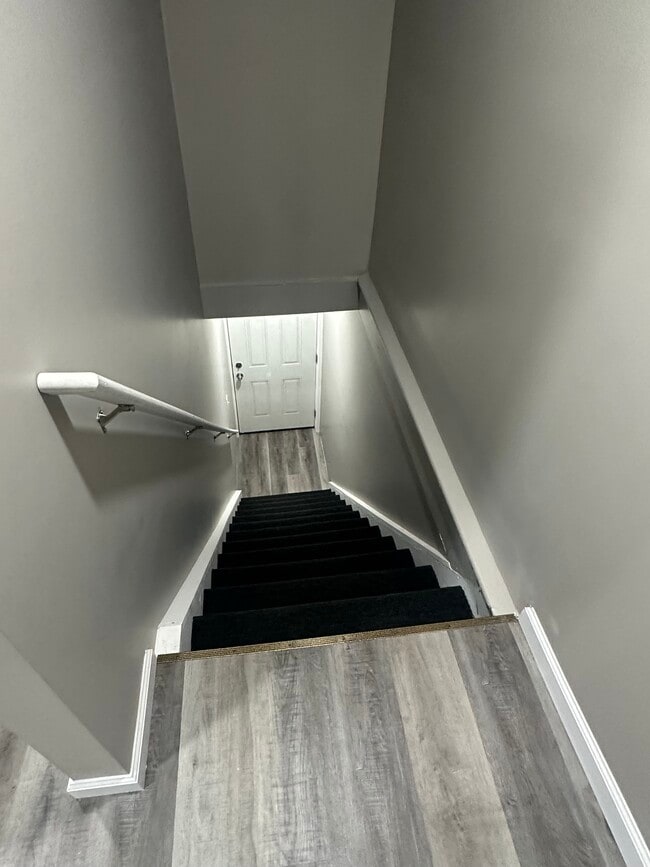 Building Photo - 316 Cherry St Unit 2th fl