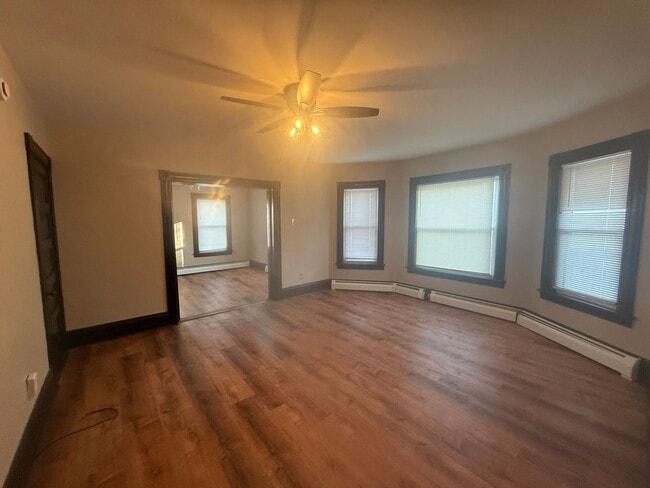 Photo - 293 Hayward St Unidad 1