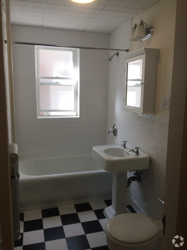 Building Photo - 73 Prospect St Unit 24 Rental