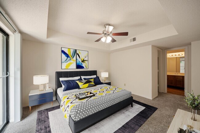 Photo - Waterford Place Apartments & Townhomes