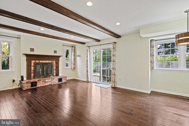 Photo - 5325 Long Sky Ct