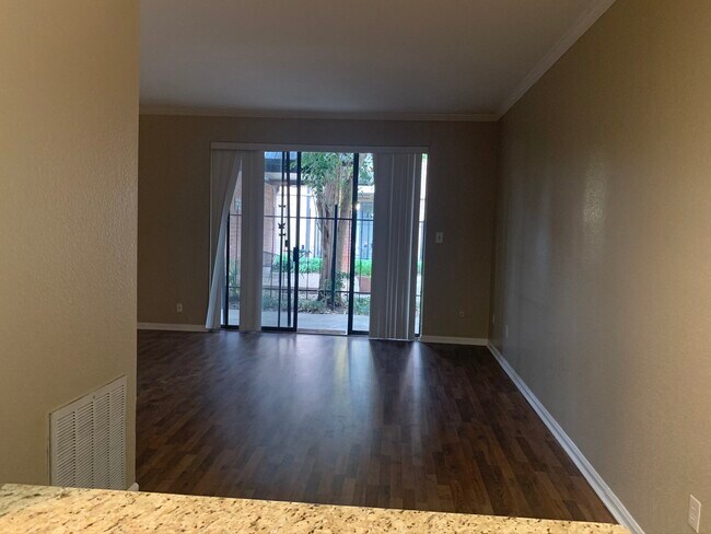 Photo - 2475 Underwood St Unit 169