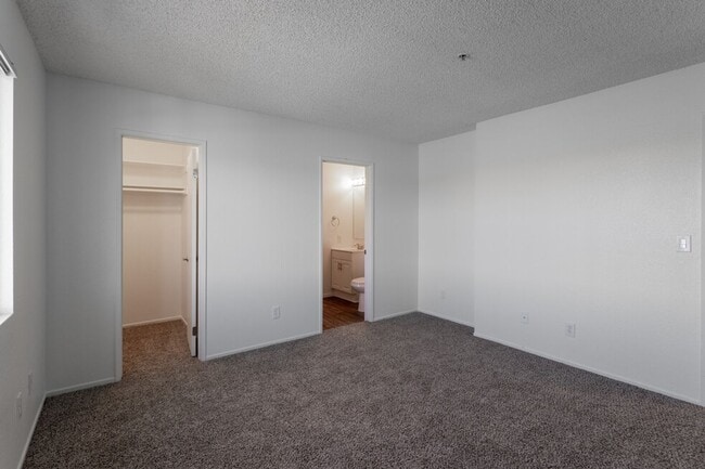 Golden Sands Apartments