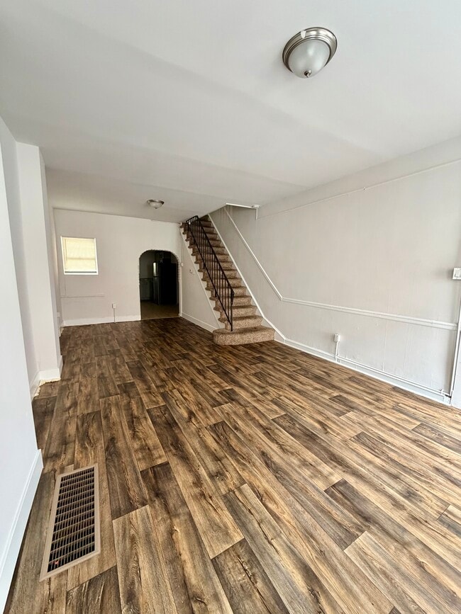 Photo - 2054 E Stella St