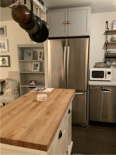 Photo - 111 E Chestnut St Unit 19B